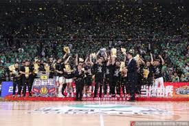 斯洛特确认萨拉赫下周复出，欧冠出战马赛仍存疑