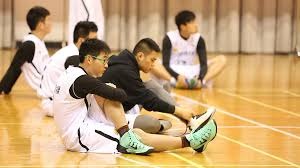 拉斯穆斯·霍伊伦(22 岁)在那不勒斯对阵尤文图斯的比赛中攻入 2 个进球！